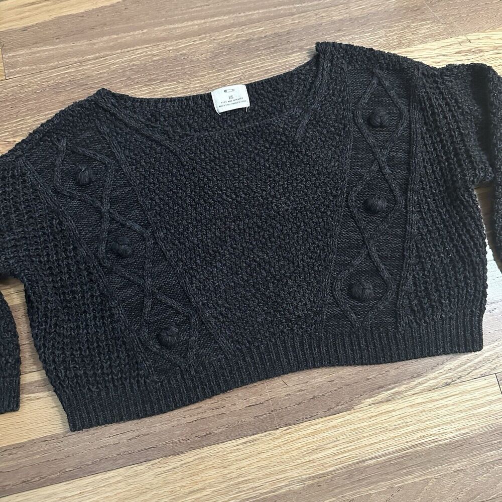 Pins‎ and Needles Oversized, Cropped, Cable Knit Sweater, XS